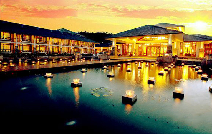 河源御臨門溫泉設計