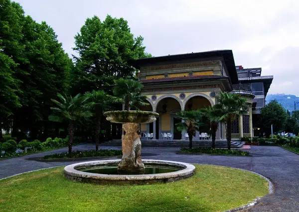 意大利溫泉小鎮規劃-蒙特卡蒂尼公共綠化空間