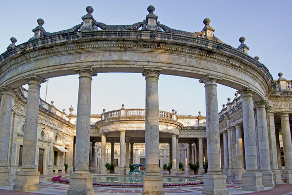 意大利溫泉小鎮規劃-蒙特卡蒂尼醫療康體溫泉