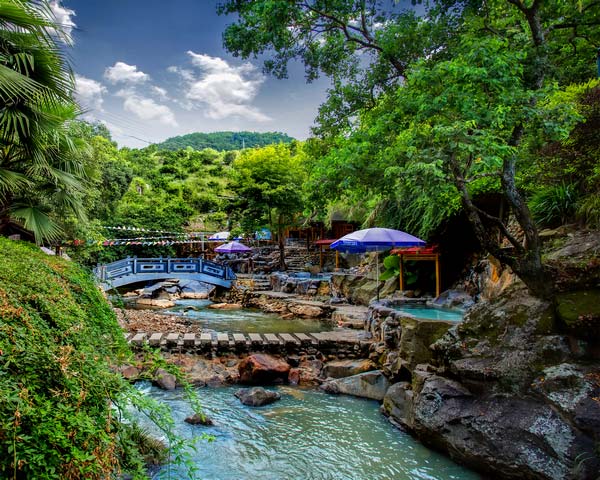 閩清黃楮林溫泉景區