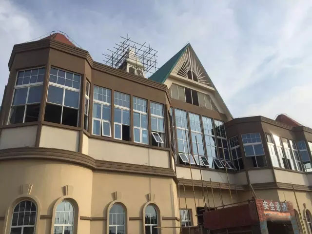 海花島五國溫泉城建設