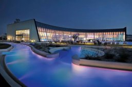 面向親子、度假需求，覆蓋室內(nèi)外業(yè)態(tài)功能的溫泉度假區(qū)設(shè)計